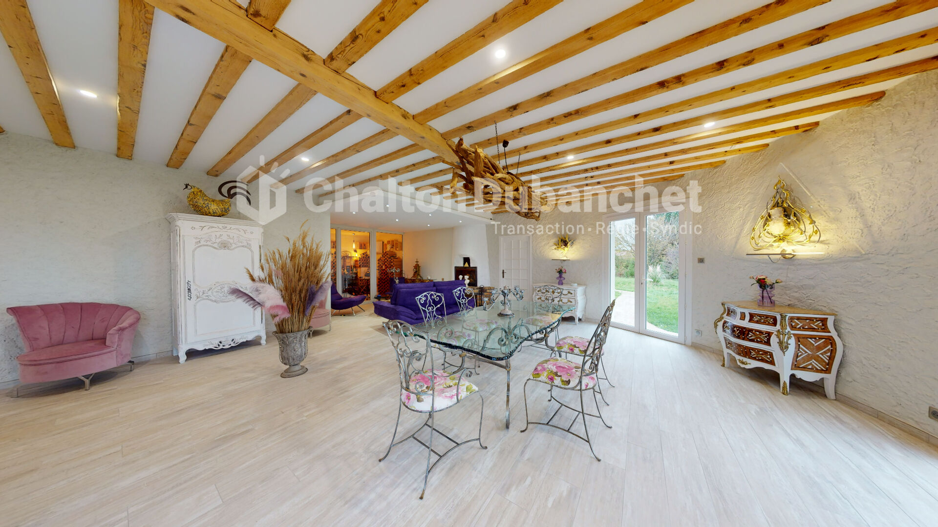 Photo Maison de 332 m2 - 5 chambres + bureau - 4700 m² de terrain image 3/6