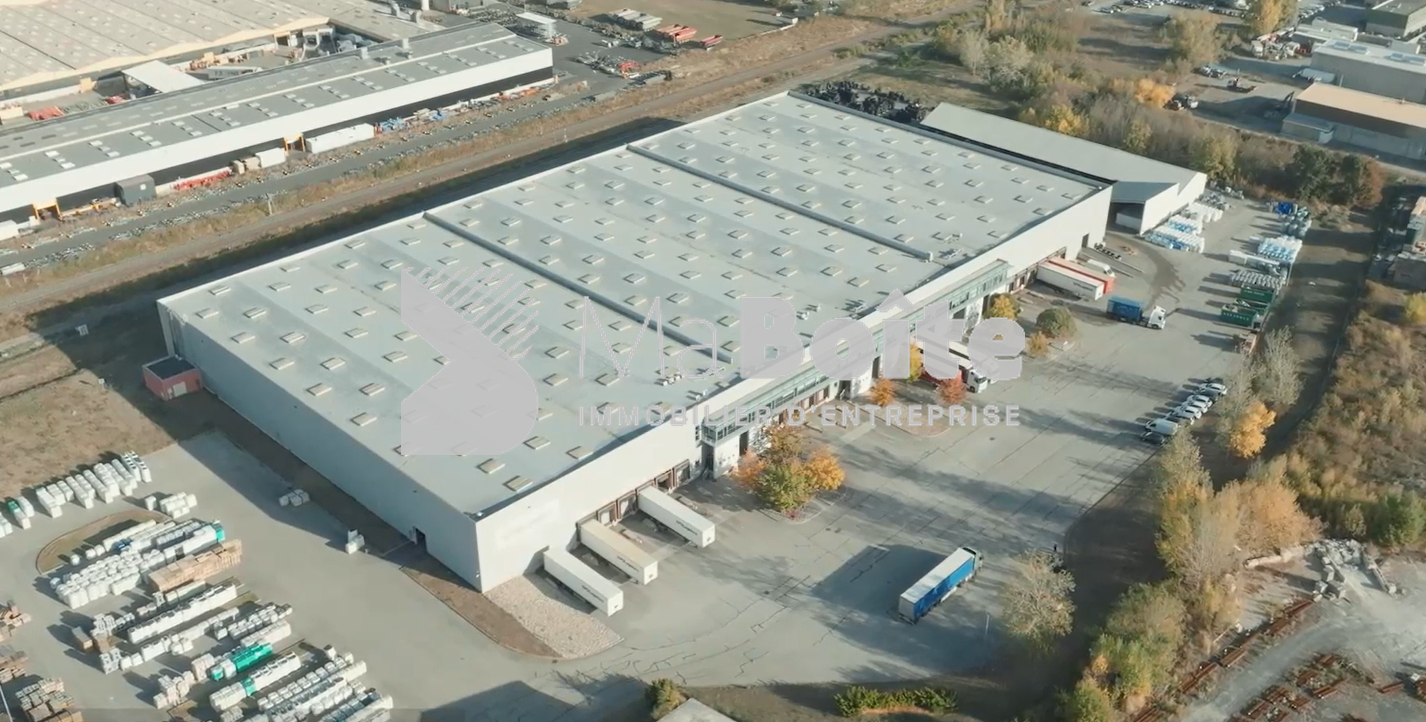 Photo ST ETIENNE NORD - Bâtiment logistique de 10 000 m² image 3/6