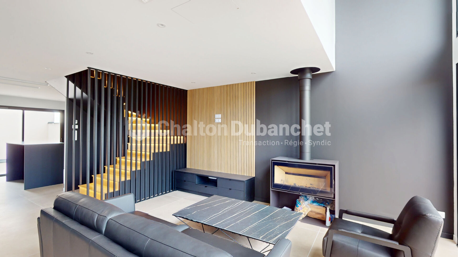 Photo ROANNE - Maison de Prestige 