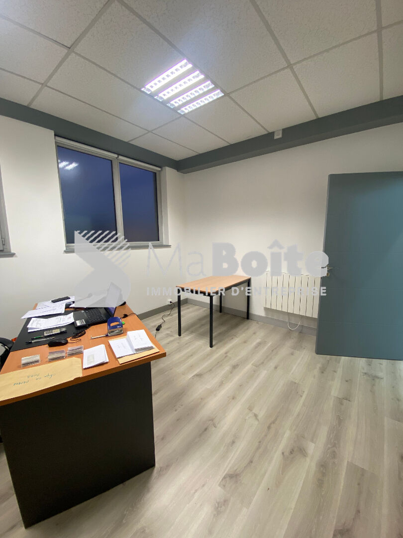 Photo BALBIGNY - Bureau de 15 m² image 1/5