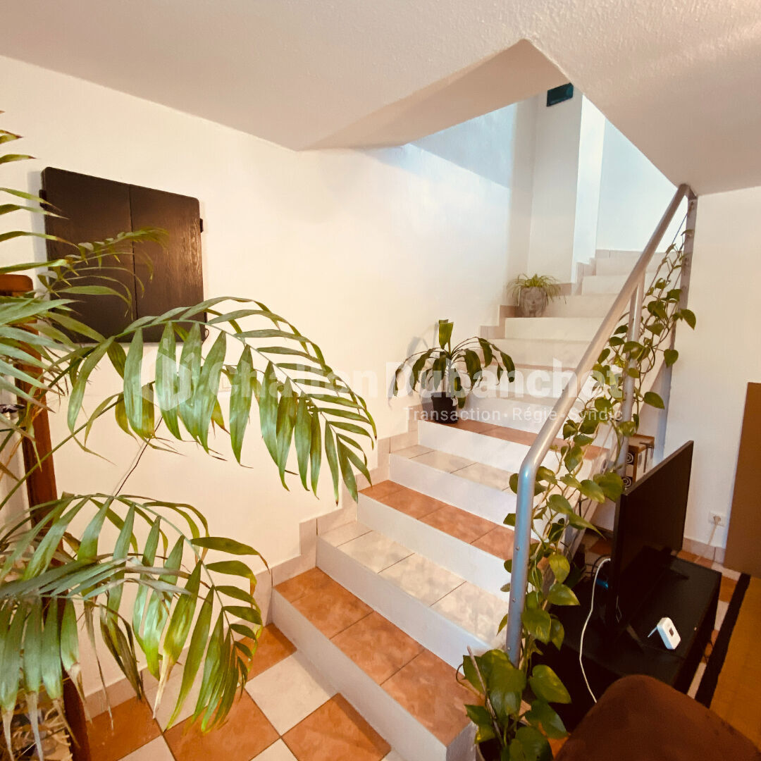 Photo RIORGES - Maison 4 pièce(s) 85 m2 image 3/6