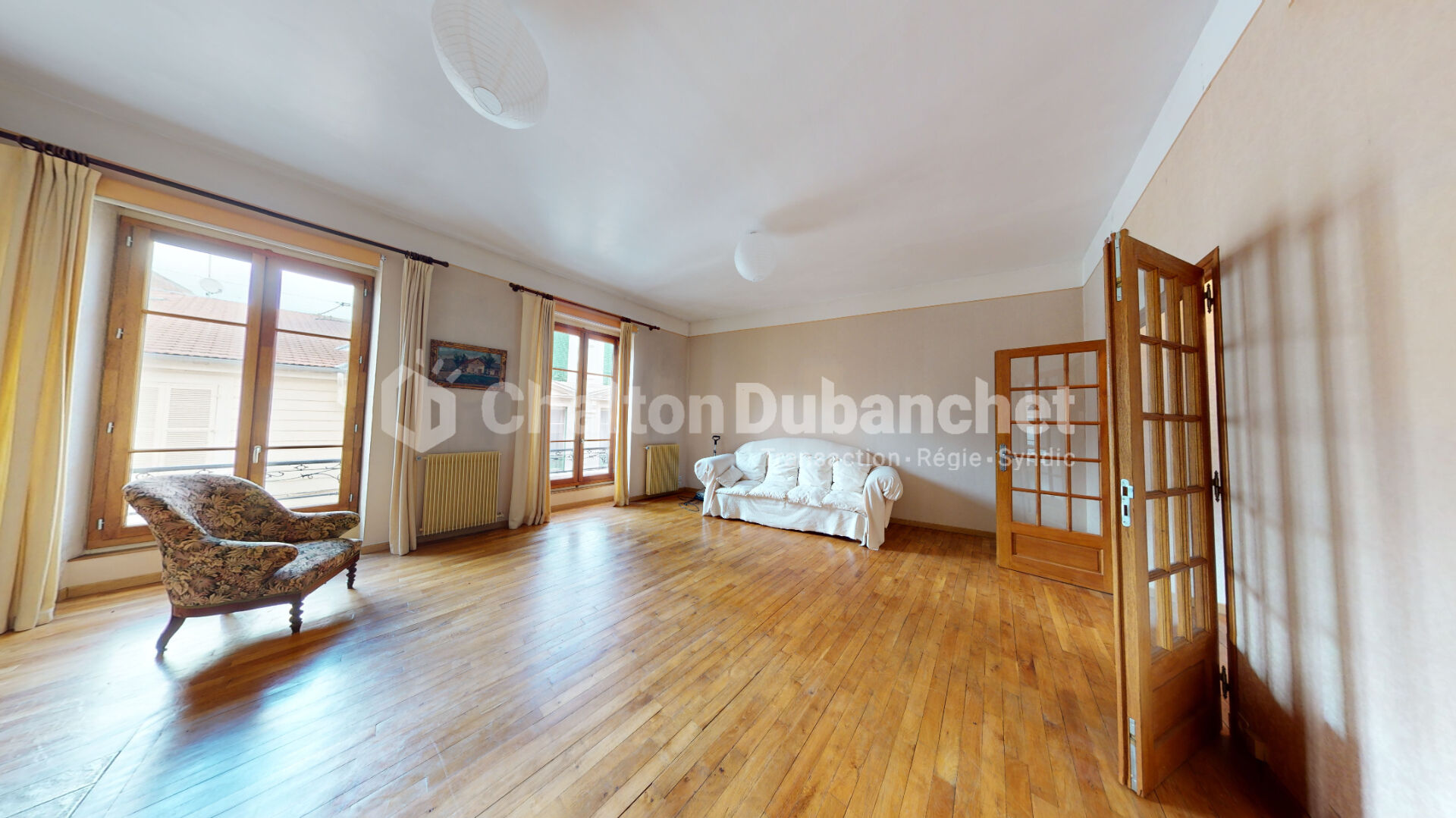 ROANNE - Appartement de 178 m²