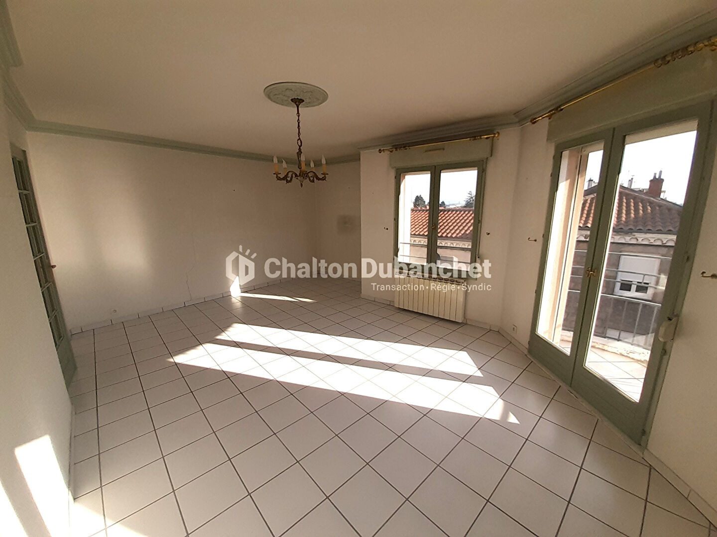 Photo Appartement centre ville de FEURS 72 m² image 2/6