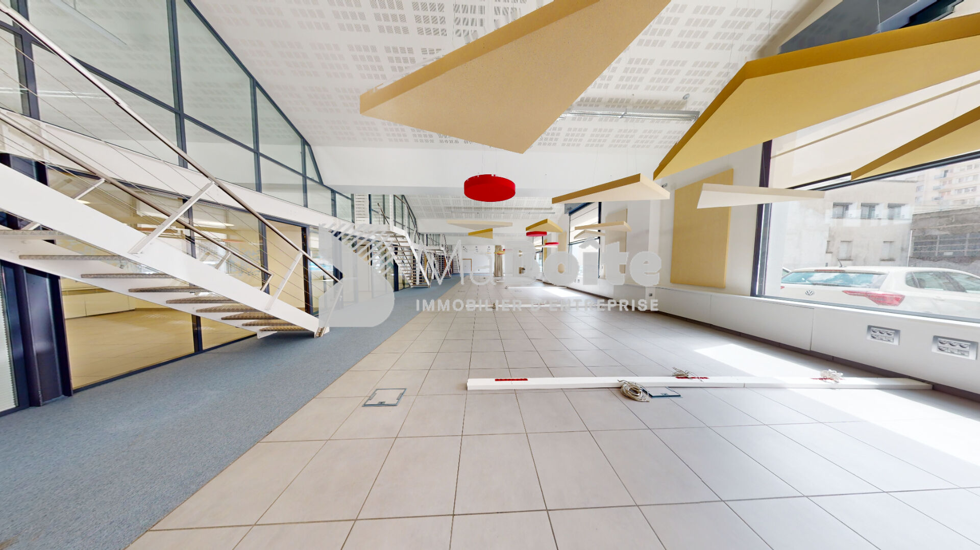Photo ST ETIENNE - Bureaux de 1 670 m² divisé en 3 lots image 5/6
