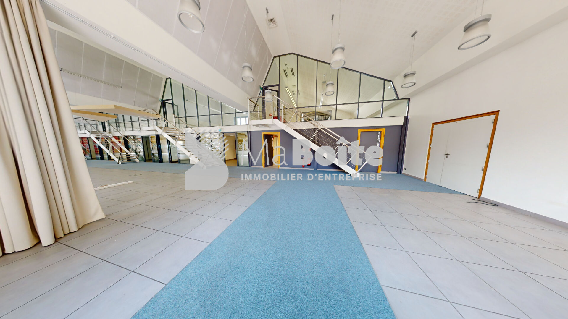 ST ETIENNE - Bureau de 330 m²