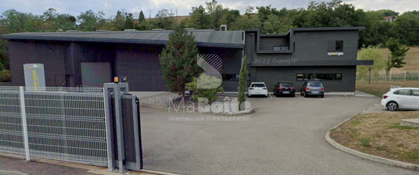 Photo EXCLUSIF  10 'MINUTES ST ETIENNE  / BATIMENT DE QUALITE SUR ZONE image 1/6