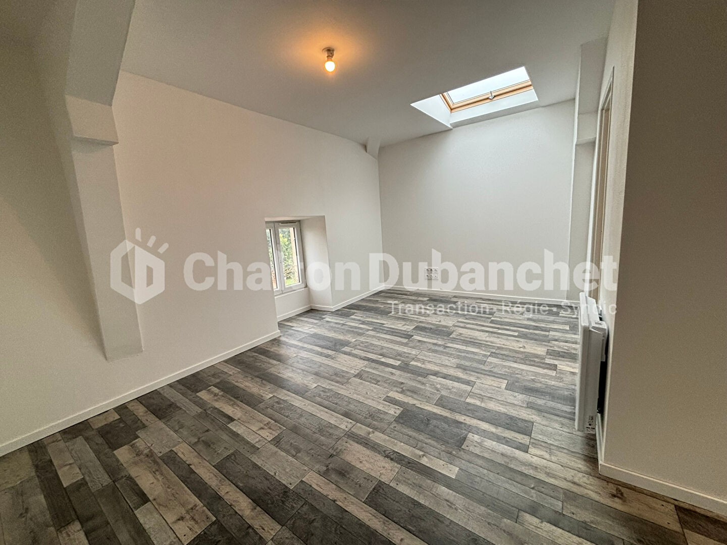 Agence immobilière de 
 CHALTON DUBANCHET IMMOBILIER - CHALTON DUBANCHET IMMOBILIER 
