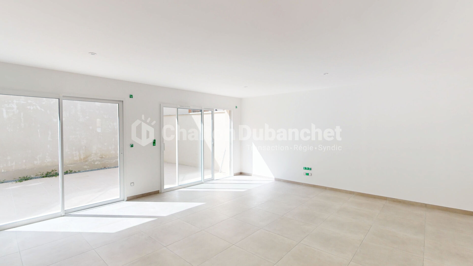 Photo ROANNE - Maison de ville Neuve, Roanne - 97 m2 - 3 chambres image 3/6