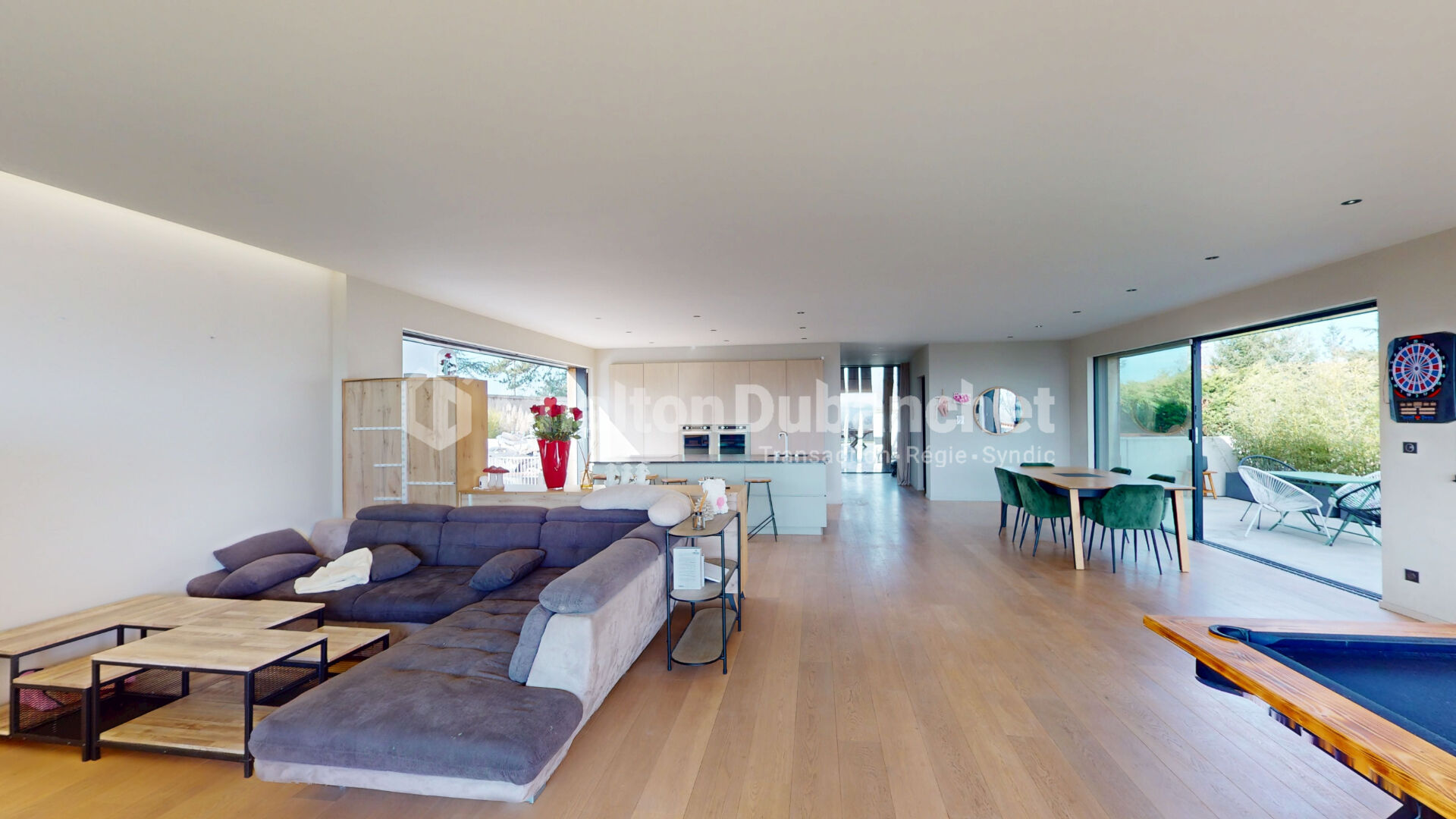 Photo RIORGES PRODUIT D'EXCEPTION - Villa d'architecte avec vue imprenable avec piscine image 6/6