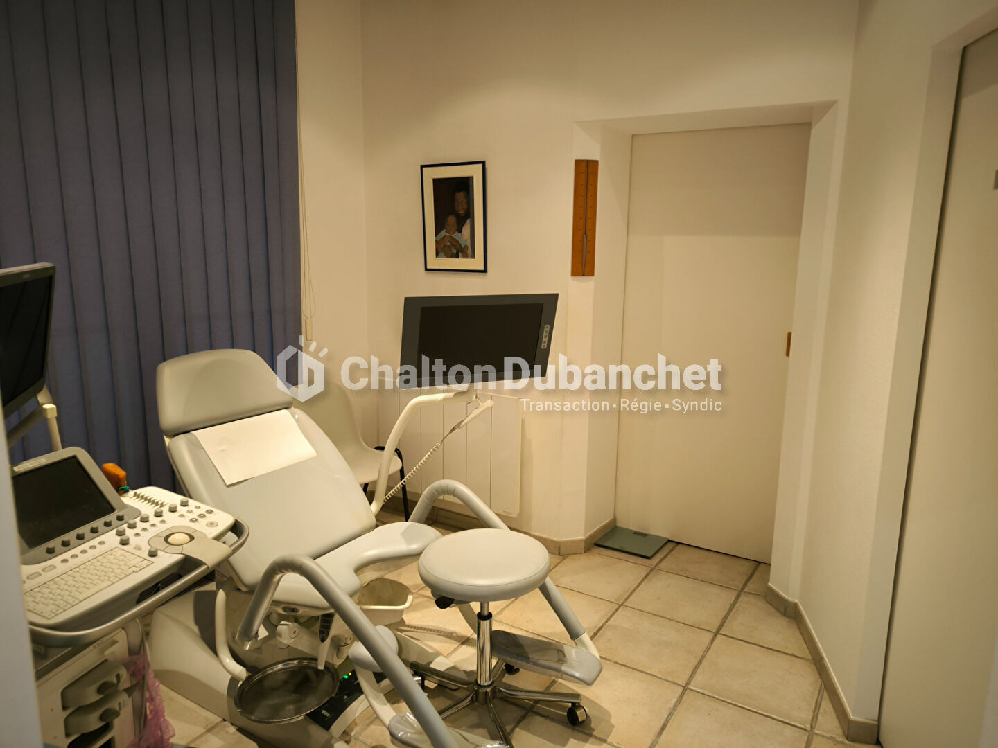 Photo Bureaux  4 pièce(s) 4 m2 image 3/6