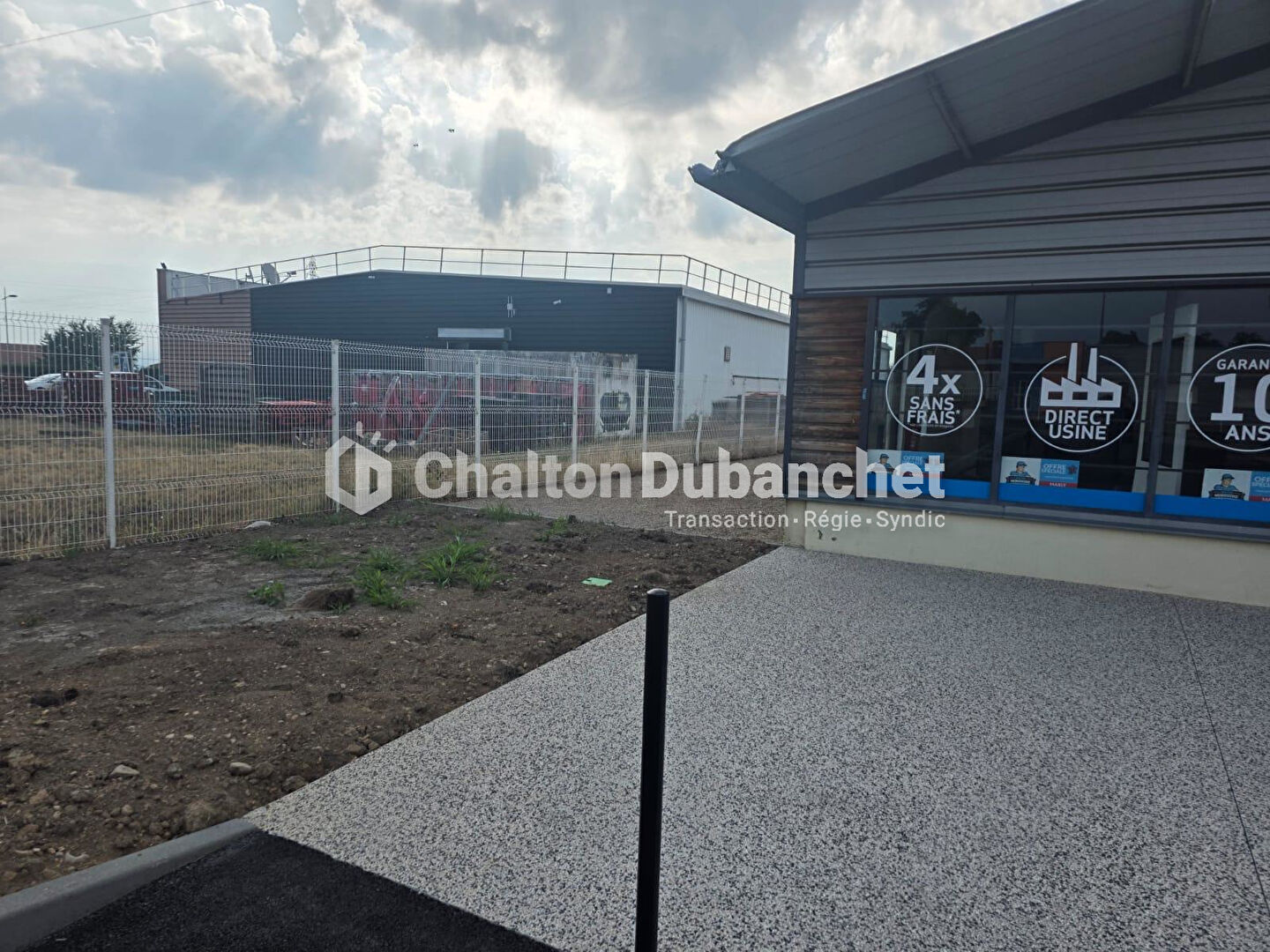 Photo MABLY - Local d'activité de 270 m² image 5/6