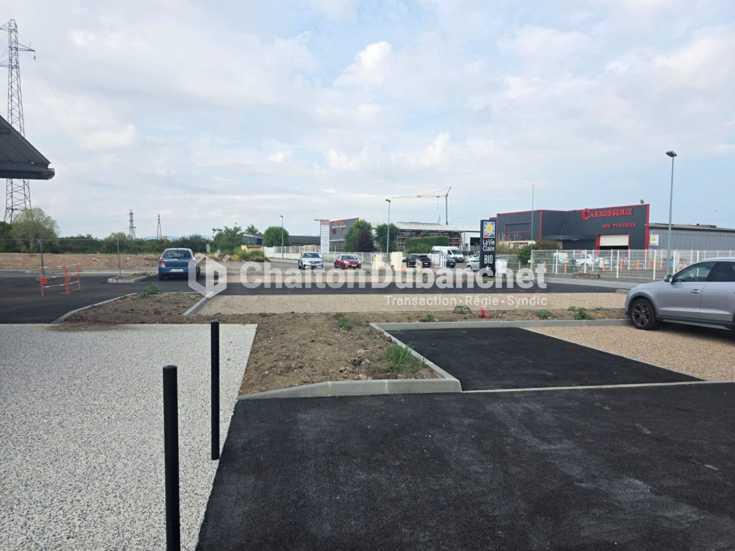 Photo MABLY - Local d'activité de 270 m² image 6/6