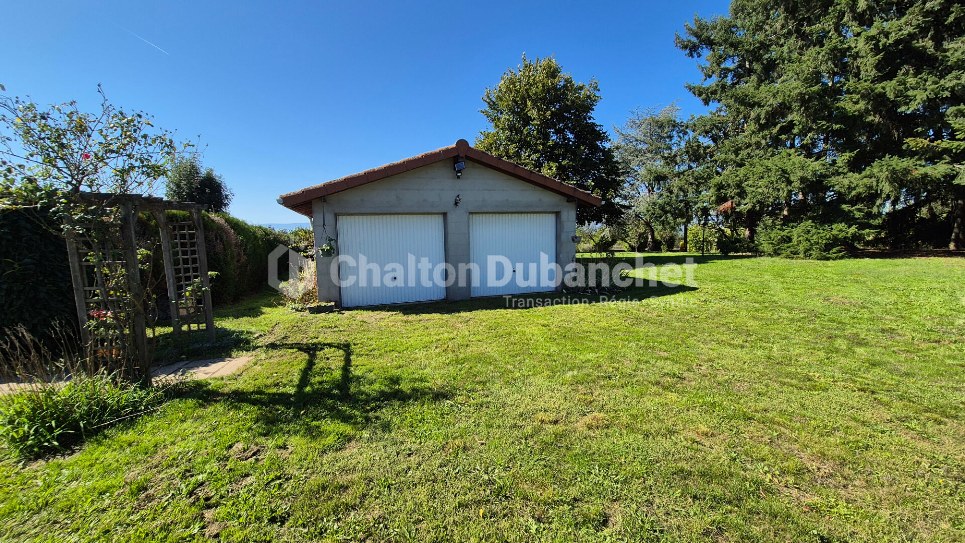 Photo Maison Cottance 7 pièce(s) 183 m2 image 3/6