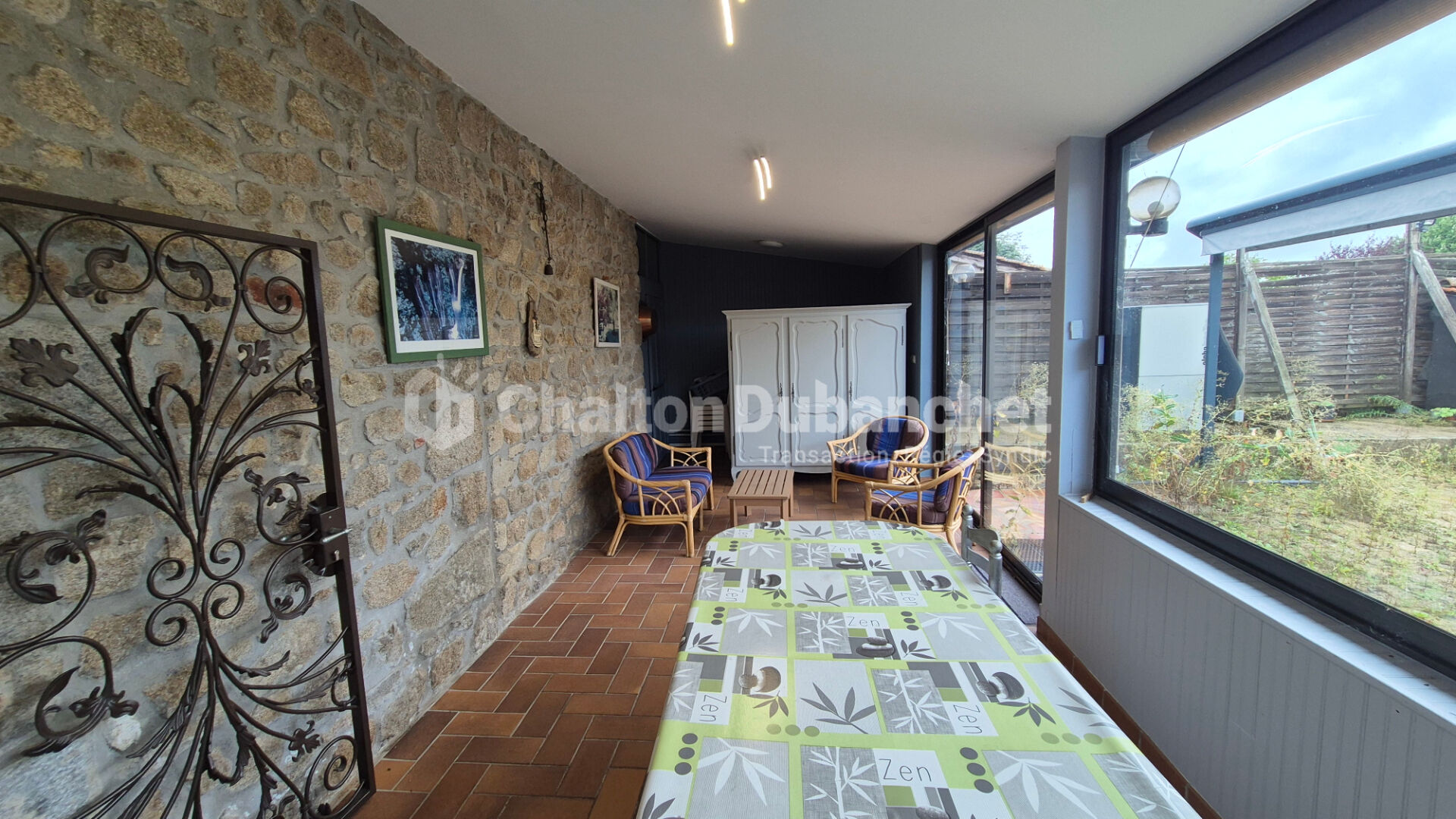 Photo Maison Cottance 7 pièce(s) 183 m2 image 6/6