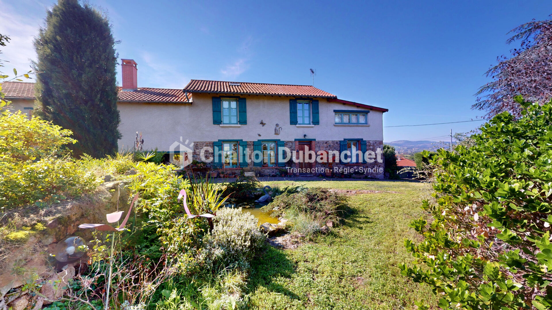CO EXCLUSIVITE  coup de coeur ! Propriété vigneronne en pierre de 180 m² avec dépendances dans cadre bucolique