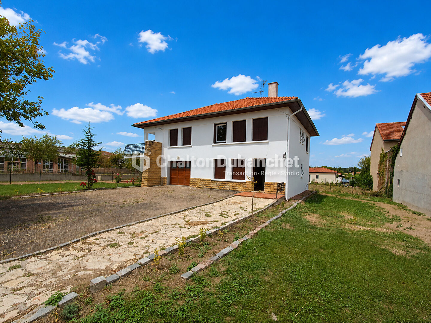 Agence immobilière de 
 CHALTON DUBANCHET IMMOBILIER - CHALTON DUBANCHET IMMOBILIER 
