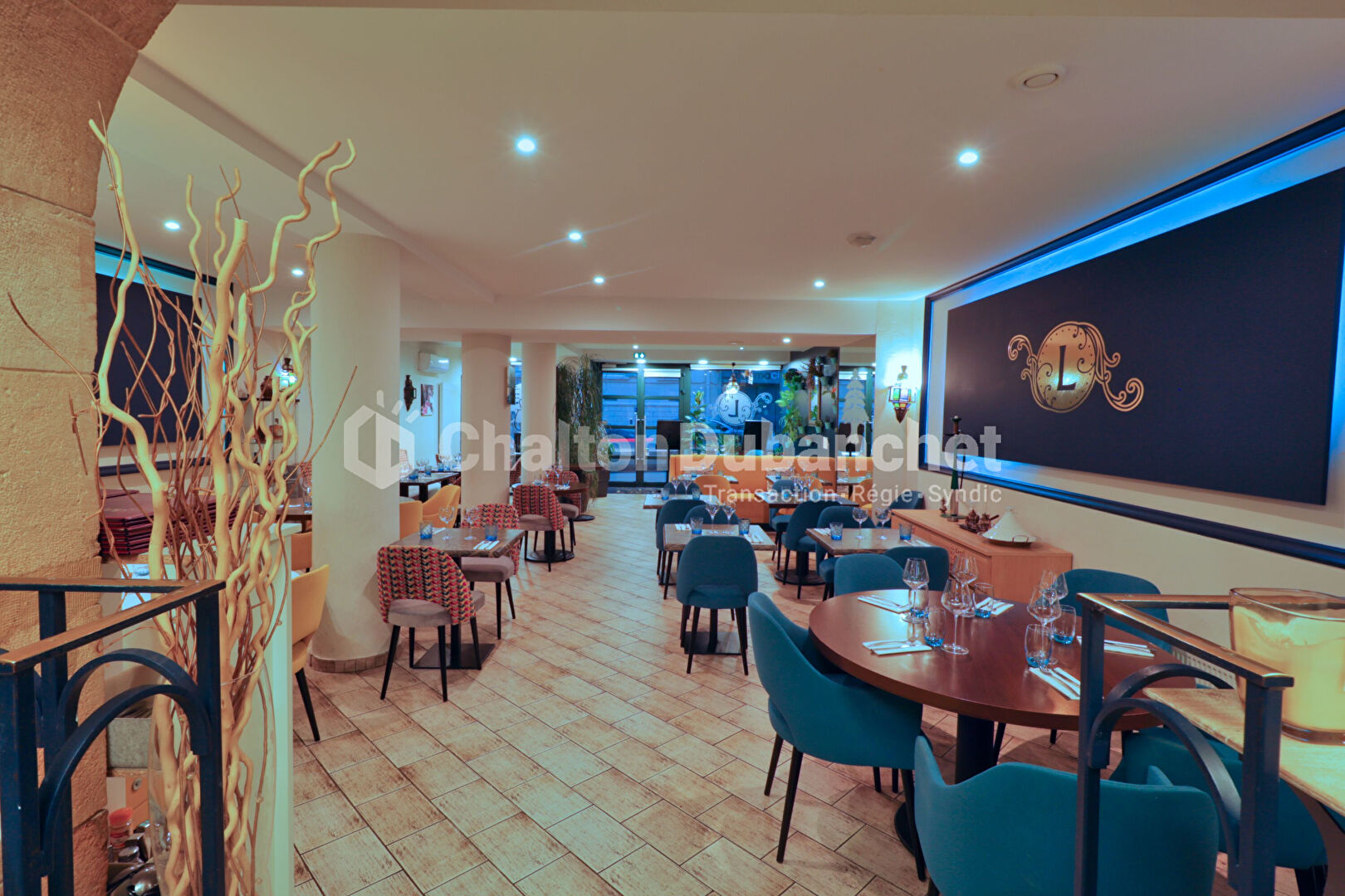Restaurant de 310 m² HYPER-CENTRE de ROANNE