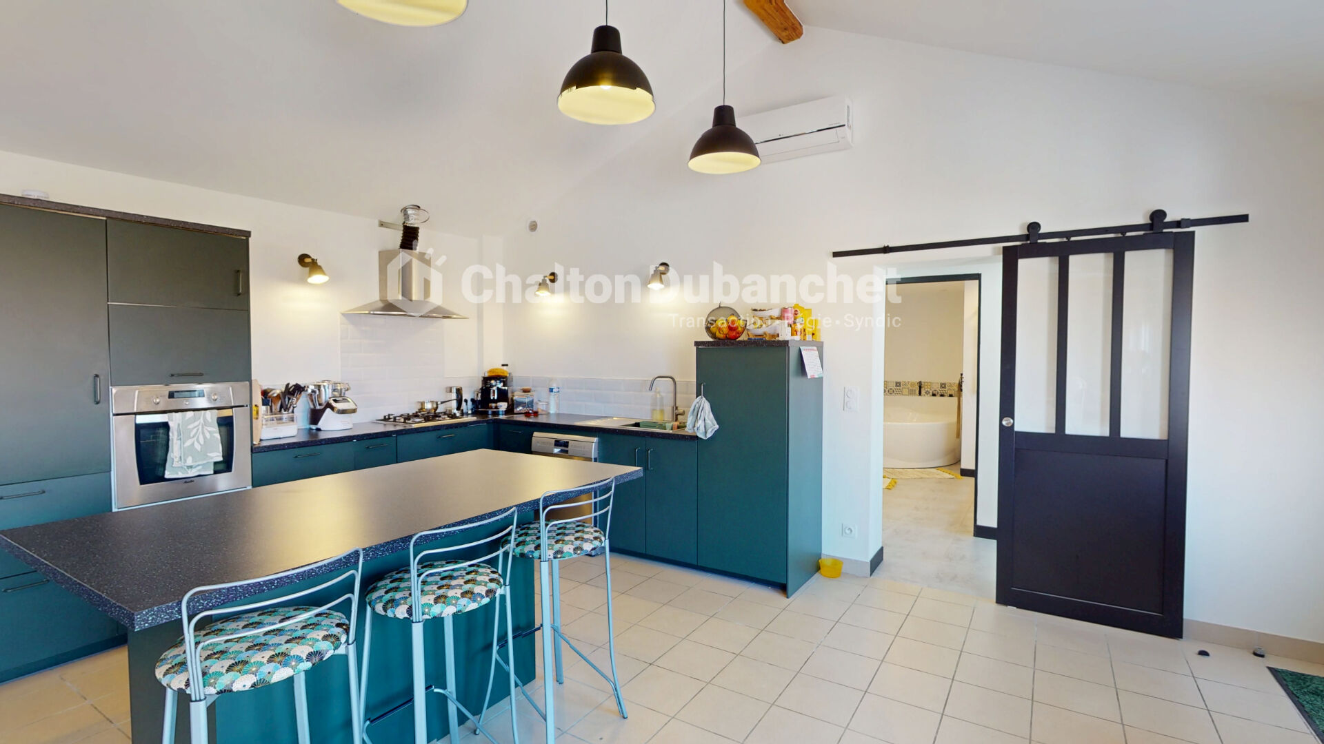 Photo SAINT JUST LA PENDUE Maison d'habitation 168m² image 4/6