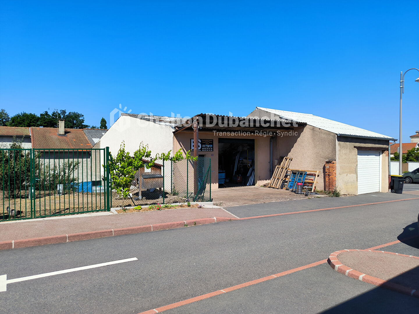 Photo NEULISE tenement immobilier 340m² image 3/6