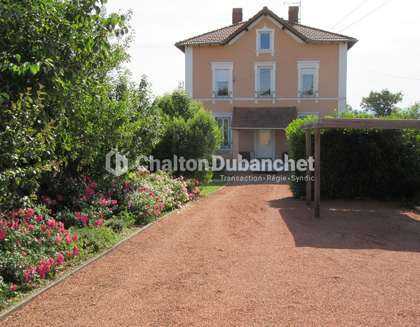 Maison Saint Jodard 8 pièce(s) 170 m2