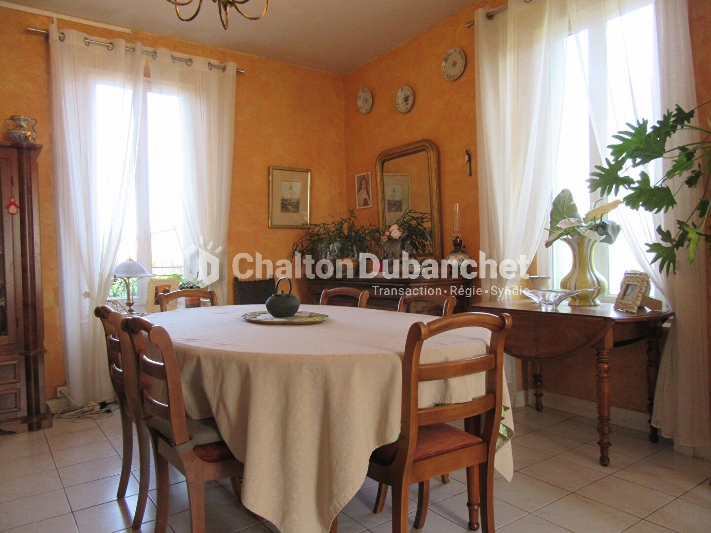 Photo Maison Saint Jodard 8 pièce(s) 170 m2 image 3/6