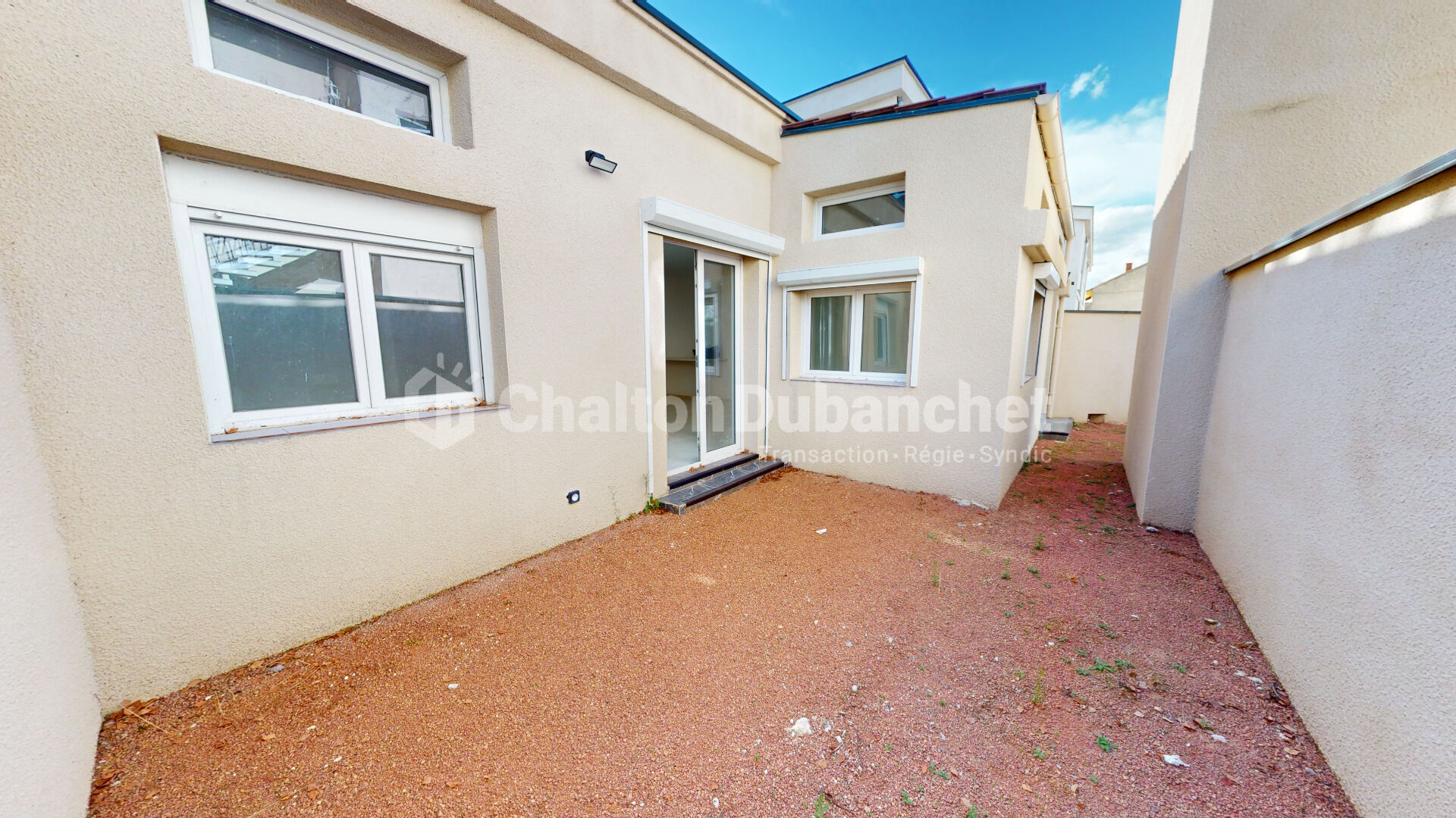 Photo Maison Roanne 4 pièce(s) 92 m2 image 1/5