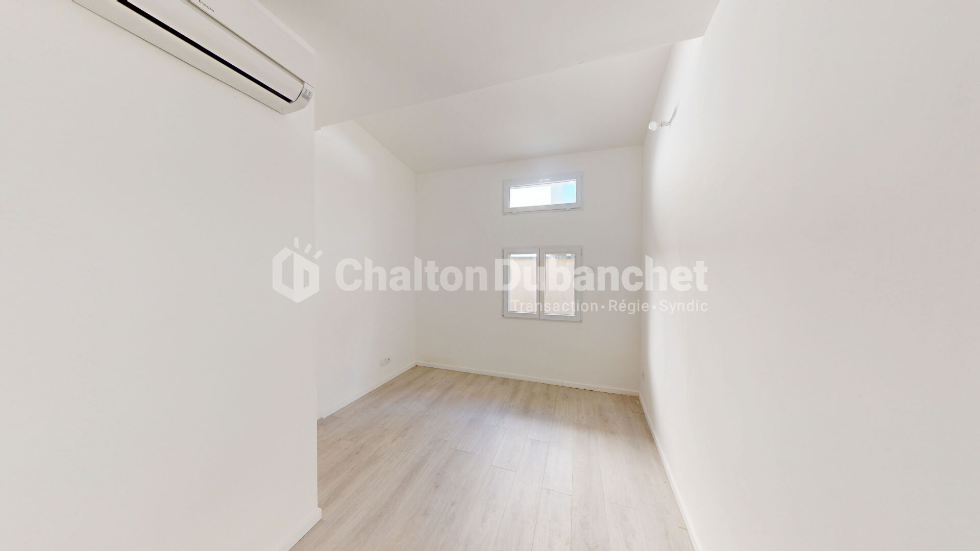 Photo Maison Roanne 4 pièce(s) 92 m2 image 4/5