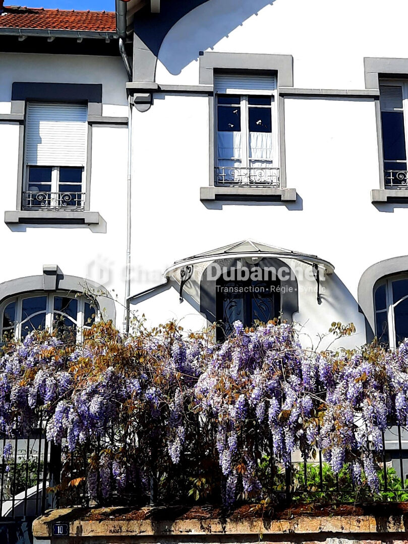 Photo RIORGES - Maison de charme année 30 -200 m2 image 2/6