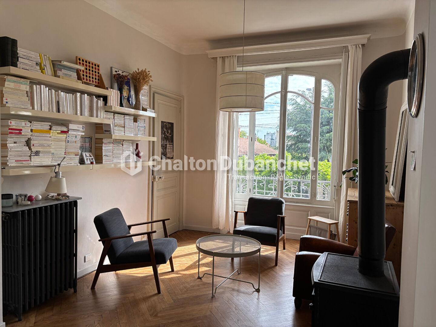 Photo RIORGES - Maison de charme année 30 -200 m2 image 6/6