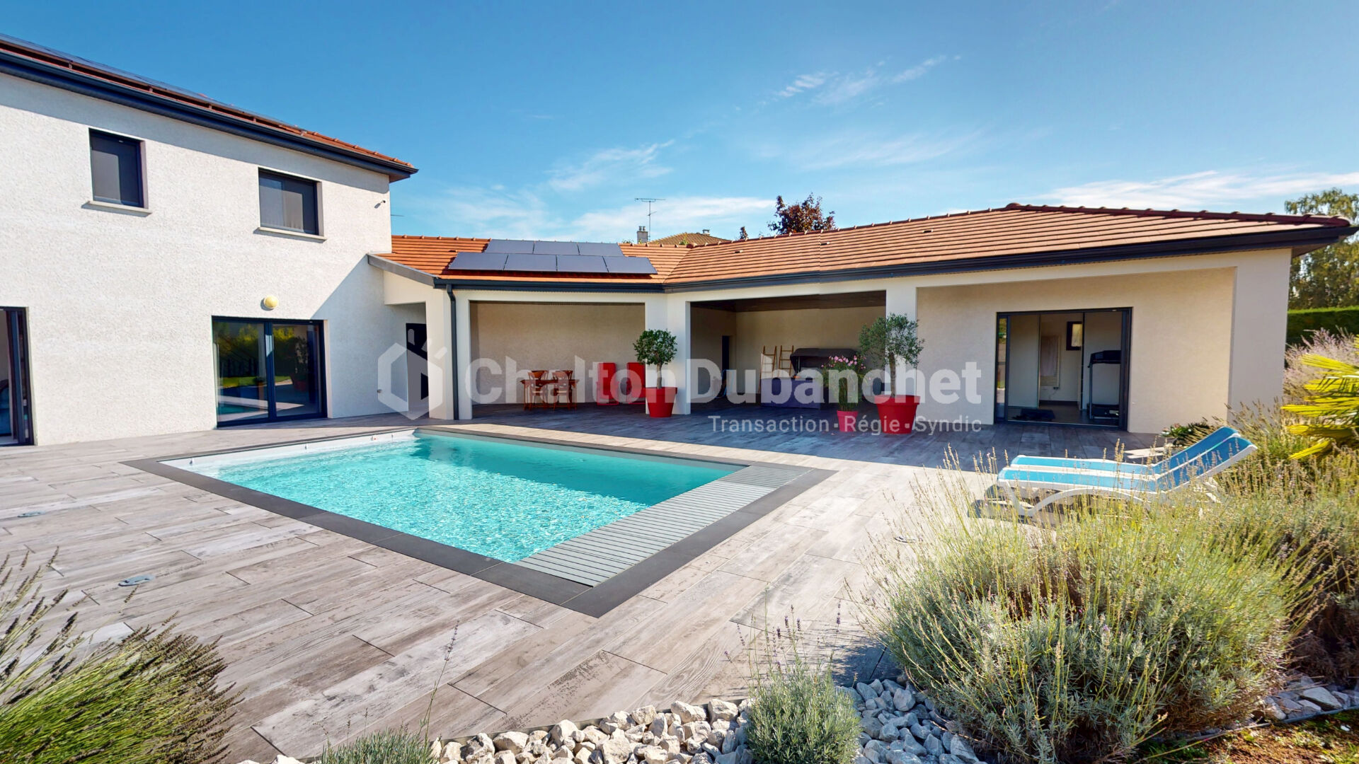 Photo villa contemporaine image 1/6