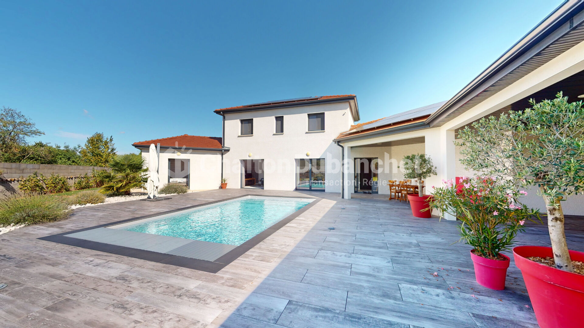 Photo villa contemporaine image 2/6