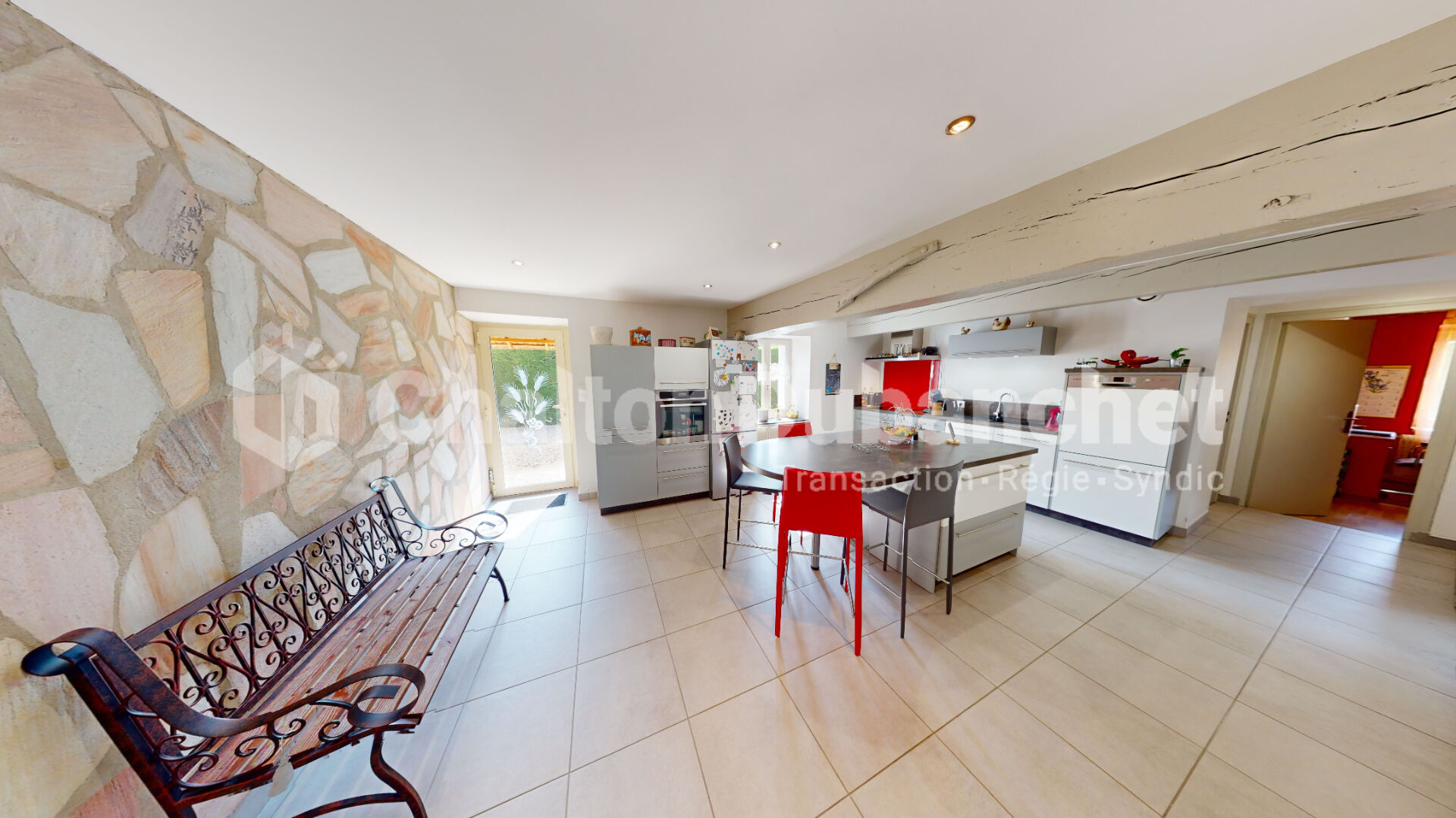 Photo FEURS - Maison 7 pièce(s) 137.99 m2 image 3/6