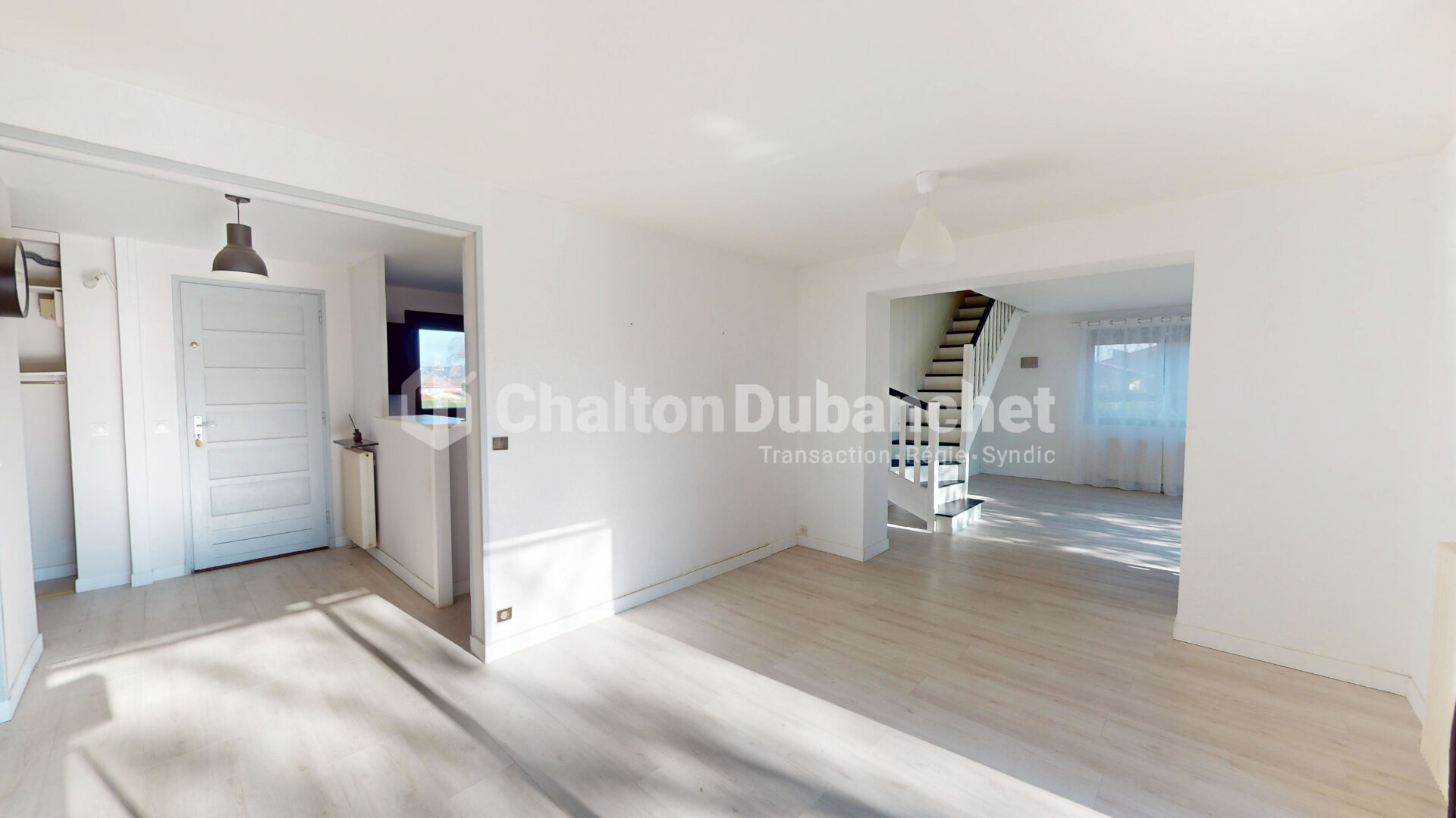 Photo PARIGNY  - Maison 5 pièces de 116 m²  - image 4/6