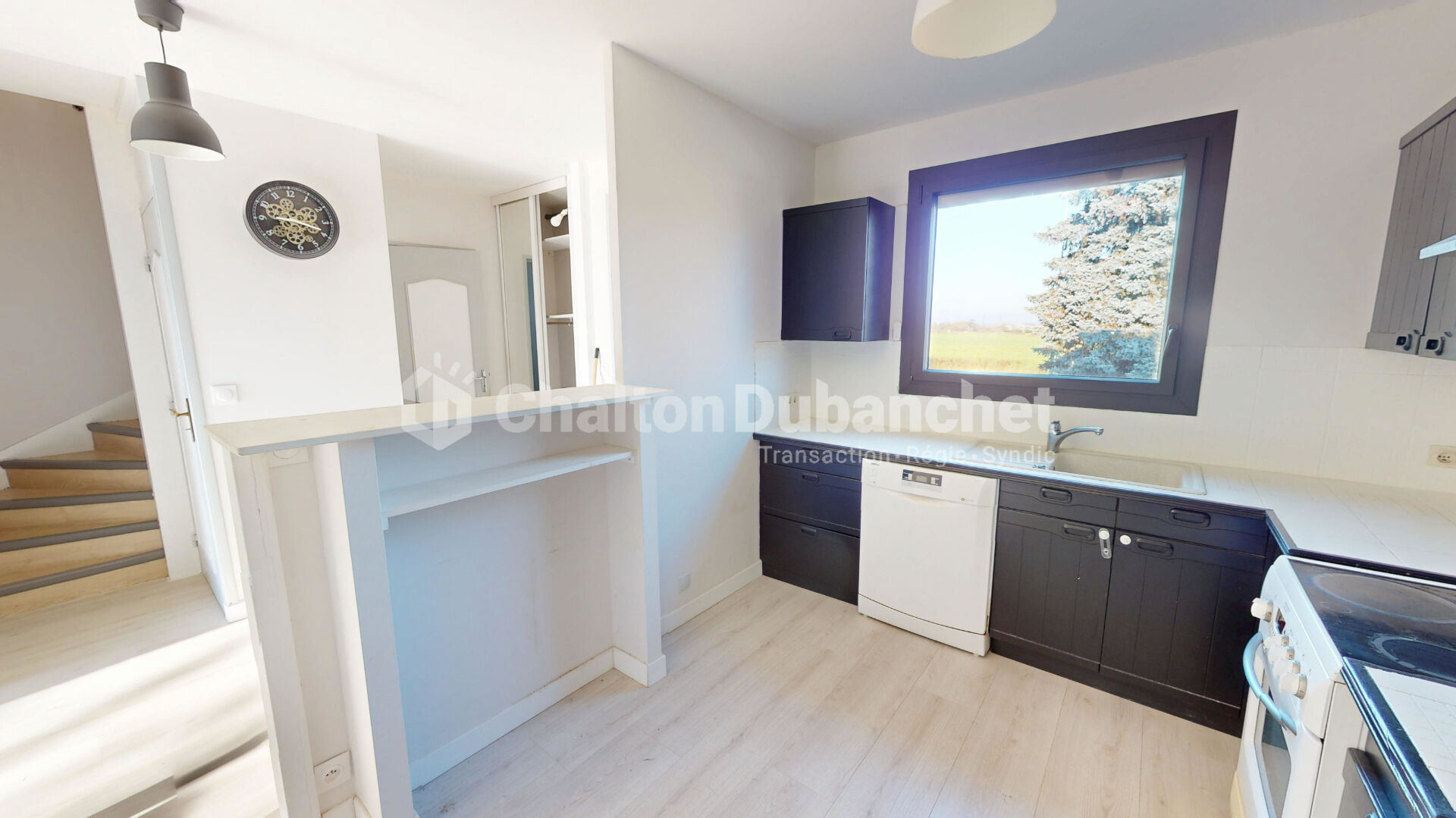 Photo PARIGNY  - Maison 5 pièces de 116 m²  - image 6/6