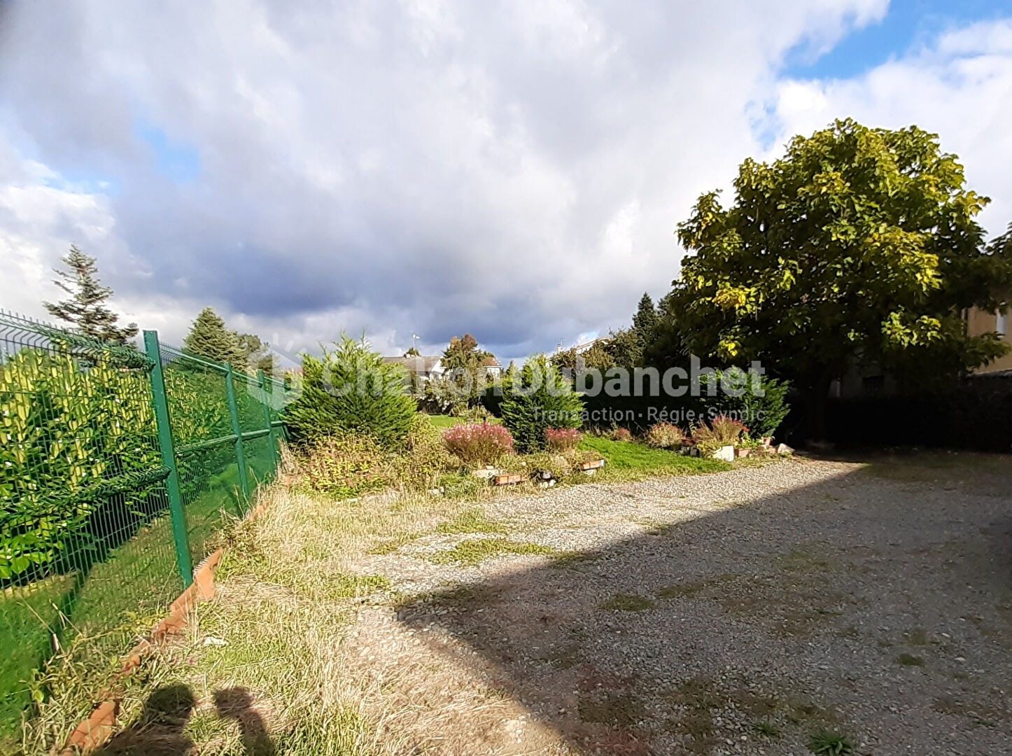 Photo BALBIGNY: Terrain  850 m2 image 3/3