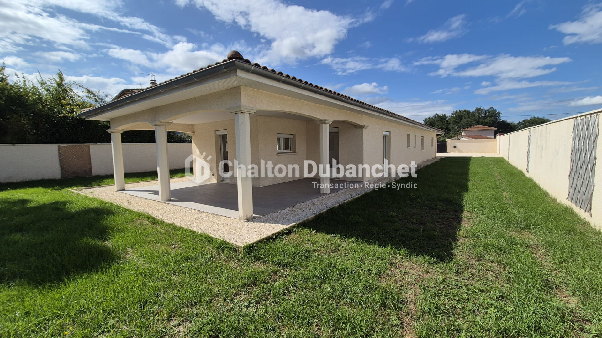 Photo Maison proche FEURS image 1/6