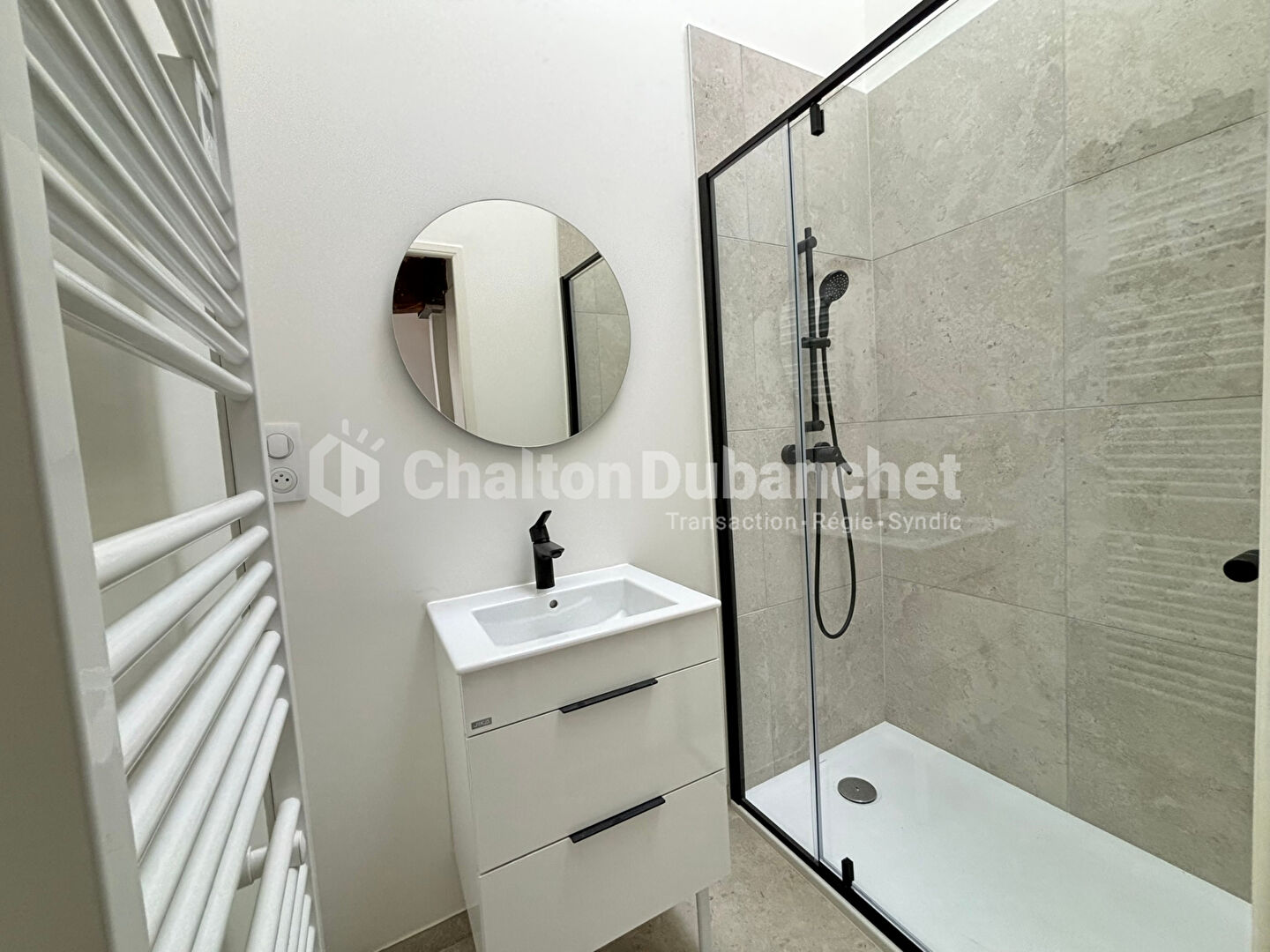 Photo LE COTEAU Appartement  neuf T3  très performant et idéalement situé au coeur des commerces image 5/5