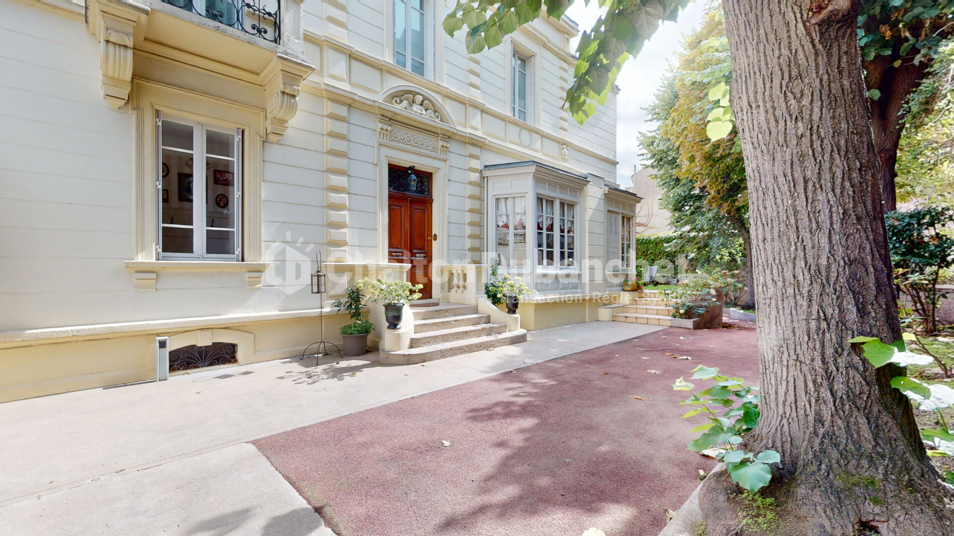 NOUVEAUTE ROANNE GARE  - Demeure de prestige Roanne 12 pièce(s) 377 m2