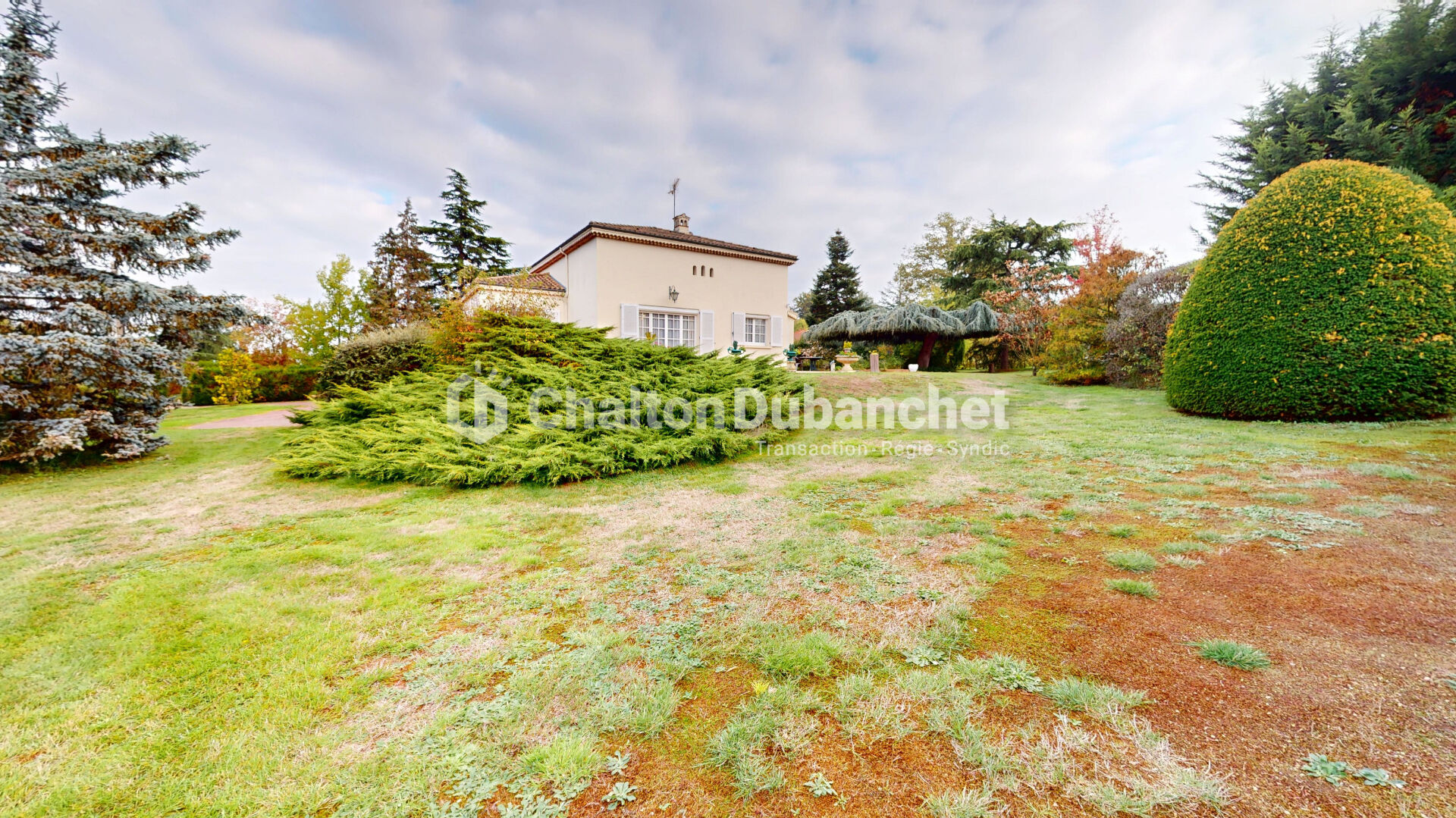 Photo Maison Commelle Vernay 5 pièce(s) 160 m2 image 3/6