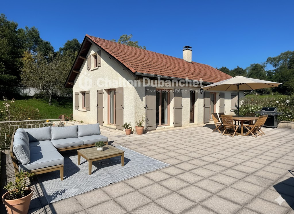 Photo FOURNEAUX  - Maison de 150m² et son entrepôt de 90m² image 1/6