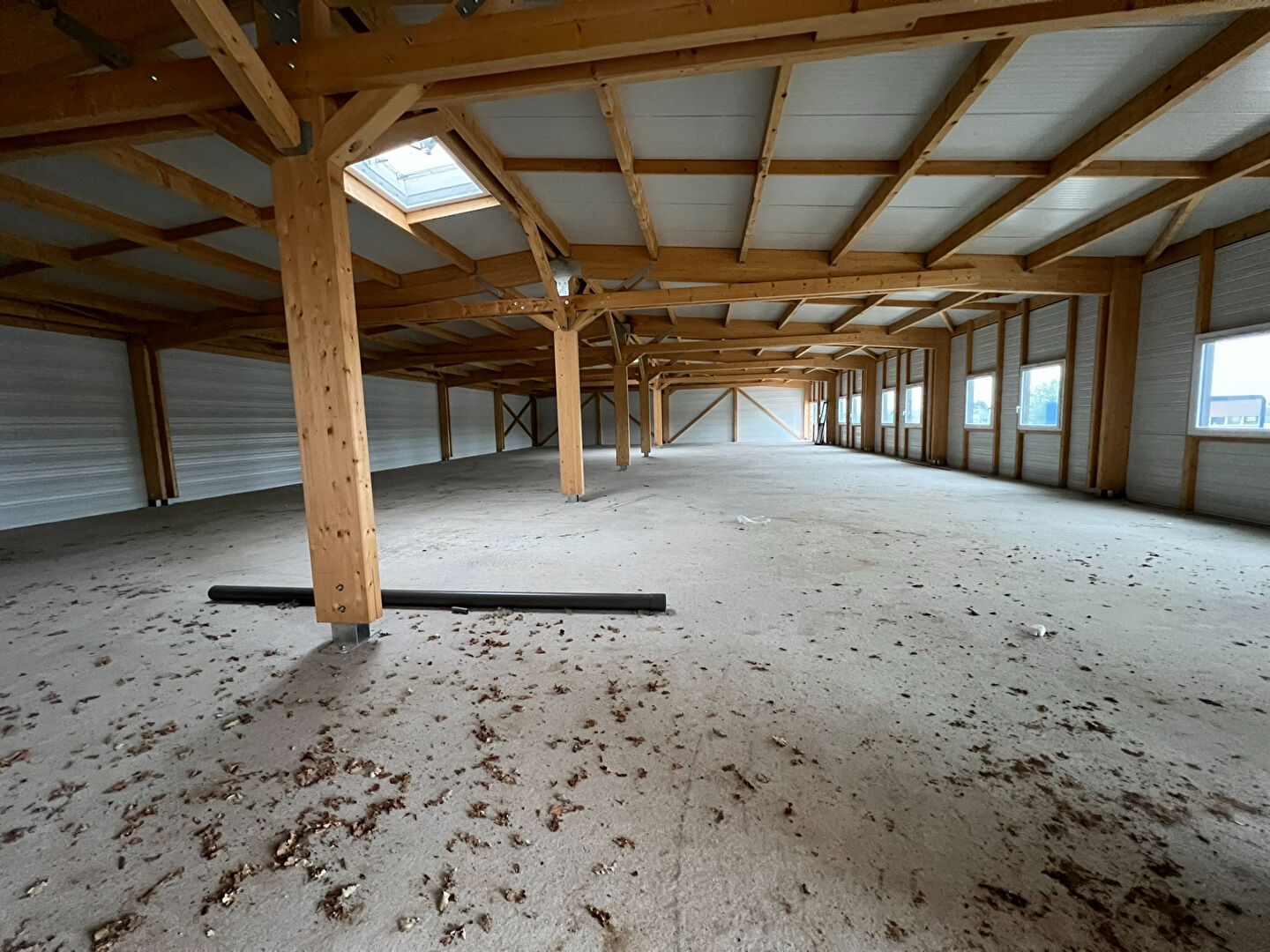 LOCAL D ACTIVITE 640M² LA VILLETTE RIORGES