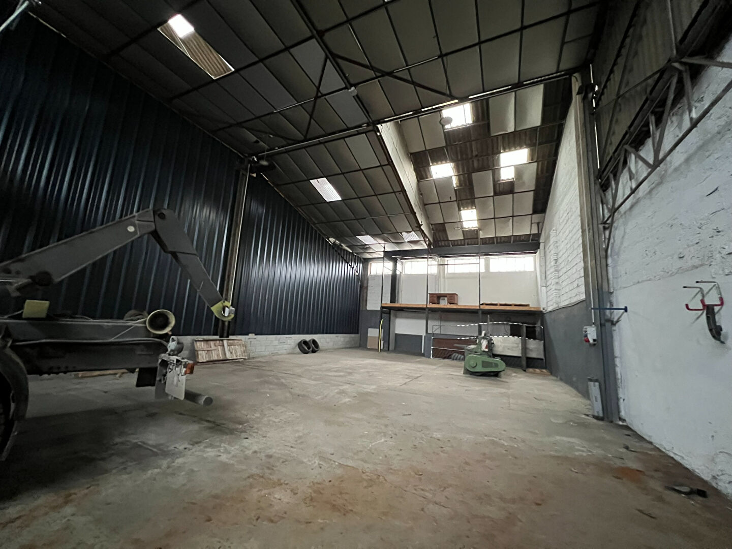 Photo LOCATION ENTREPOT ROANNE image 2/3