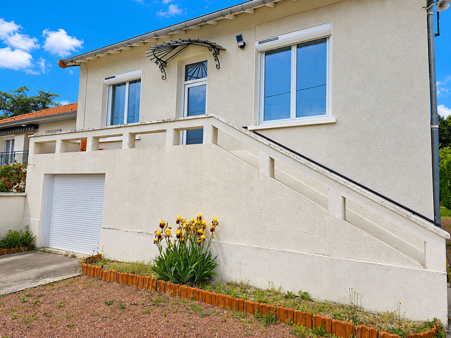 Agence immobilière de 
 CHALTON DUBANCHET IMMOBILIER - CHALTON DUBANCHET IMMOBILIER 
