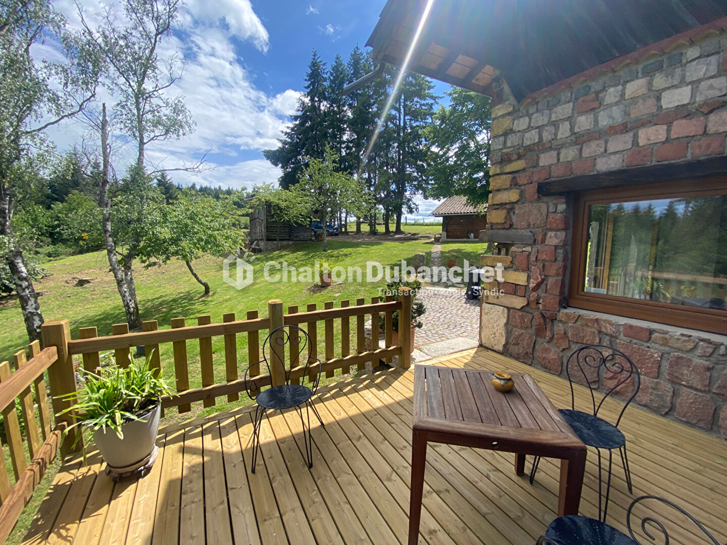 Agence immobilière de 
 CHALTON DUBANCHET IMMOBILIER - CHALTON DUBANCHET IMMOBILIER 
