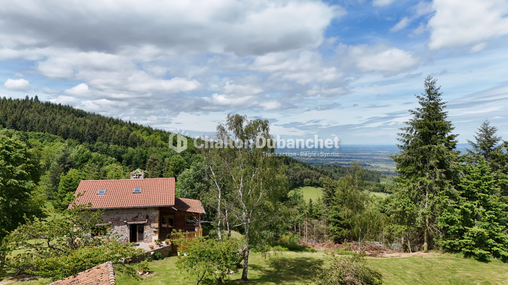 Agence immobilière de 
 CHALTON DUBANCHET IMMOBILIER - CHALTON DUBANCHET IMMOBILIER 
