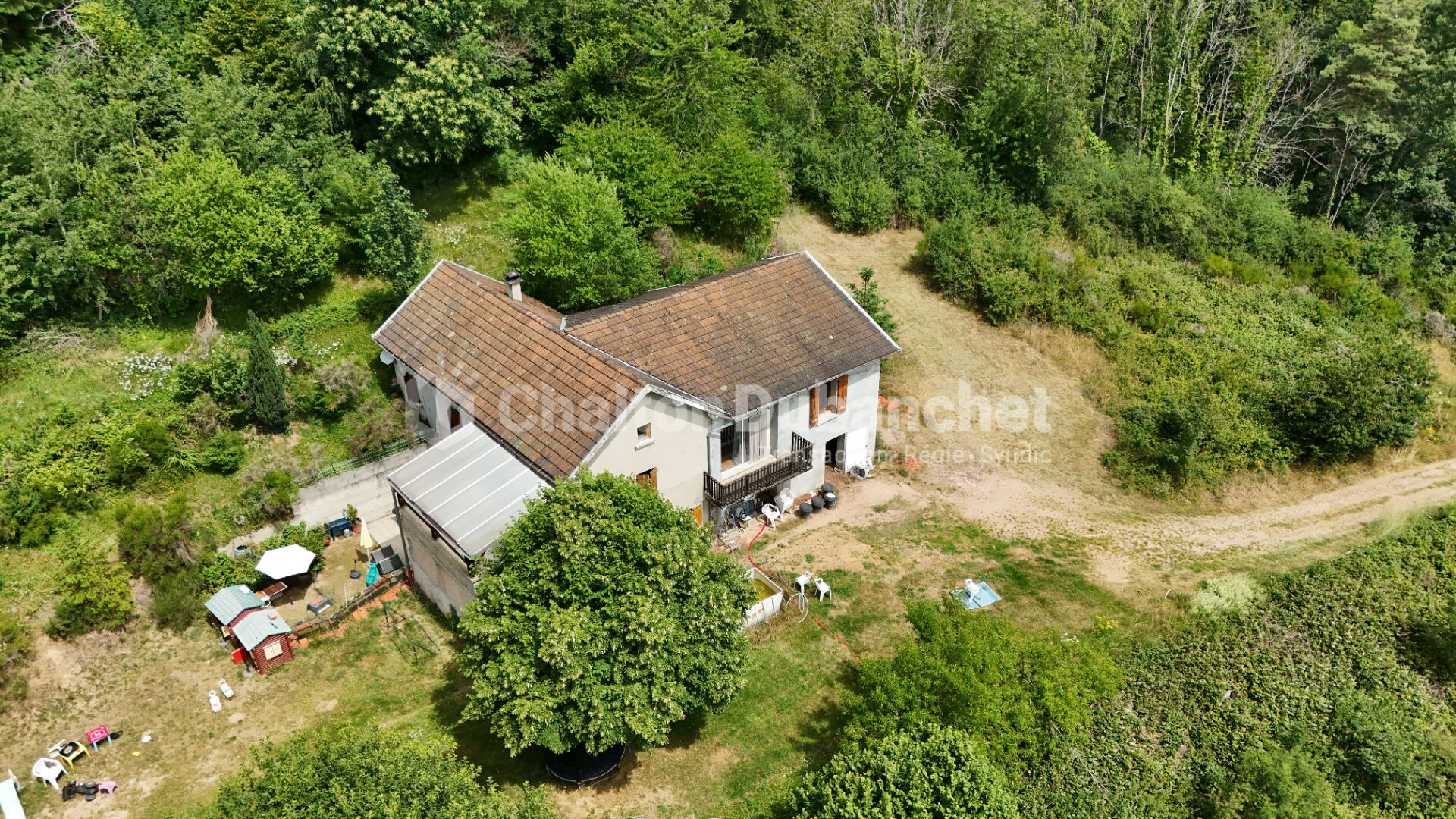 Agence immobilière de 
 CHALTON DUBANCHET IMMOBILIER - CHALTON DUBANCHET IMMOBILIER 
