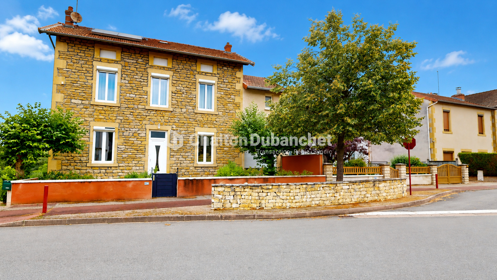 Agence immobilière de 
 CHALTON DUBANCHET IMMOBILIER - CHALTON DUBANCHET IMMOBILIER 
