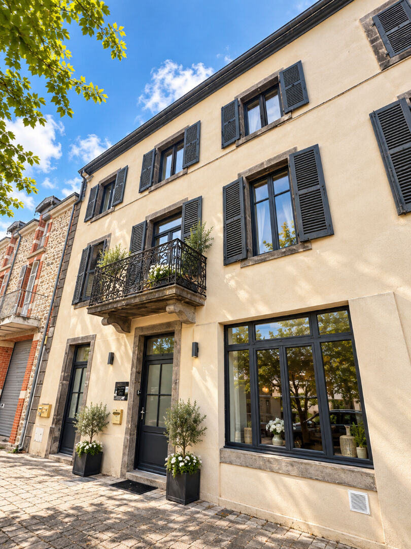 Agence immobilière de 
 CHALTON DUBANCHET IMMOBILIER - CHALTON DUBANCHET IMMOBILIER 
