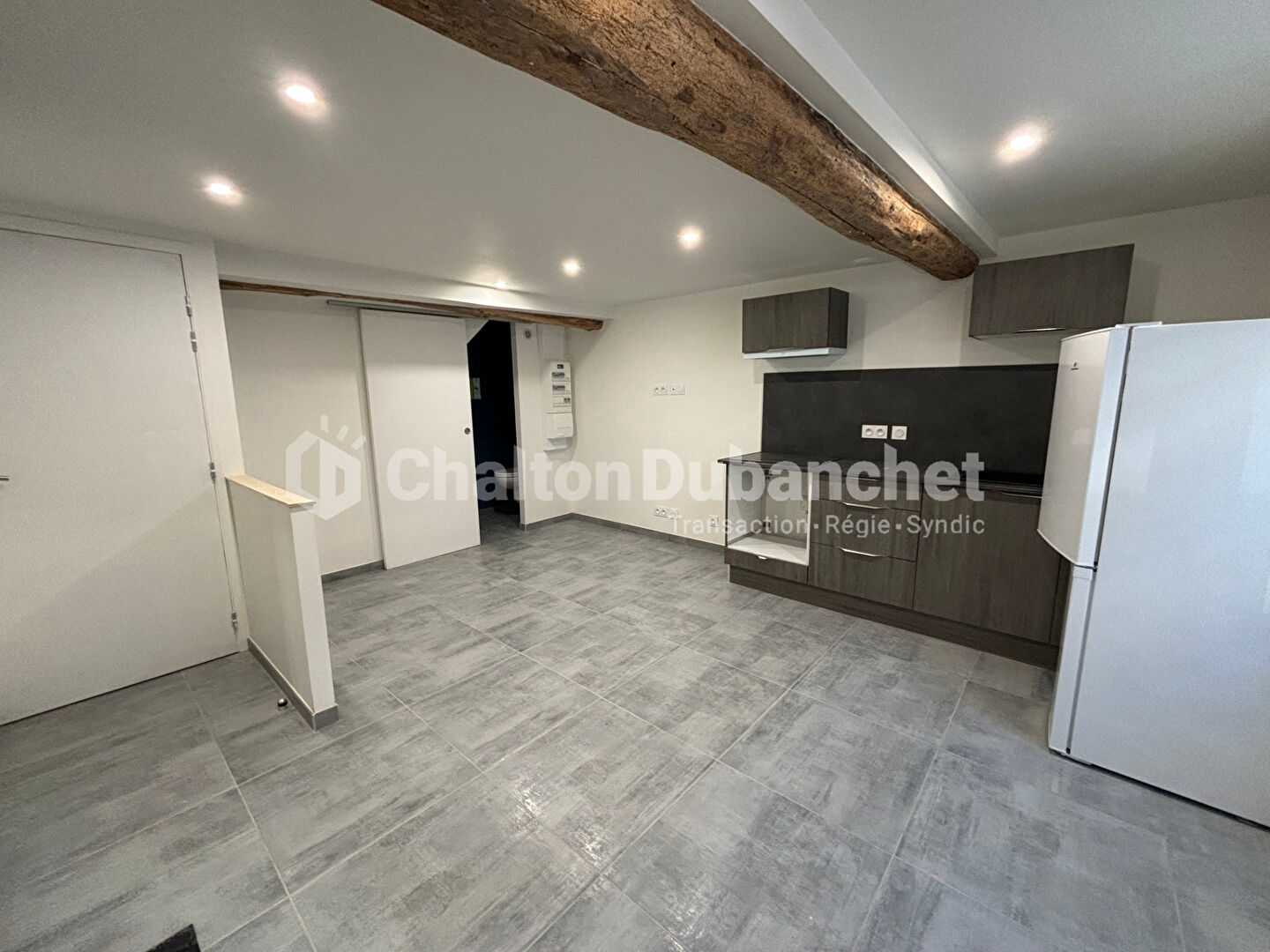 Agence immobilière de 
 CHALTON DUBANCHET IMMOBILIER - CHALTON DUBANCHET IMMOBILIER 
