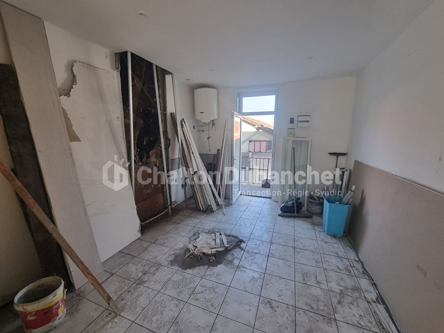 Agence immobilière de 
 CHALTON DUBANCHET IMMOBILIER - CHALTON DUBANCHET IMMOBILIER 
